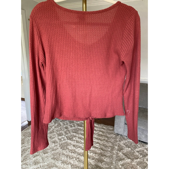 Paper Crane Keyhole Crop Top Warm Buttery Soft Cozy Waffle Knit Lounge Street M - Picture 3 of 9